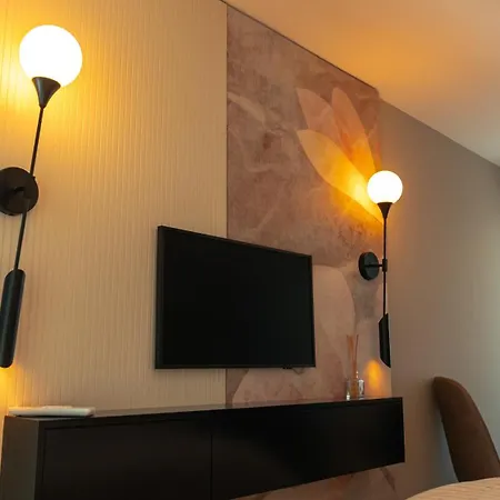 Mykonos Homes - Luxurioeses Penthouse Mit Rooftop Pool, Meerblick, Gym * Kalogrea