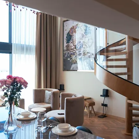 Mykonos Homes - Luxurioeses Penthouse Mit Rooftop Pool, Meerblick, Gym شقة