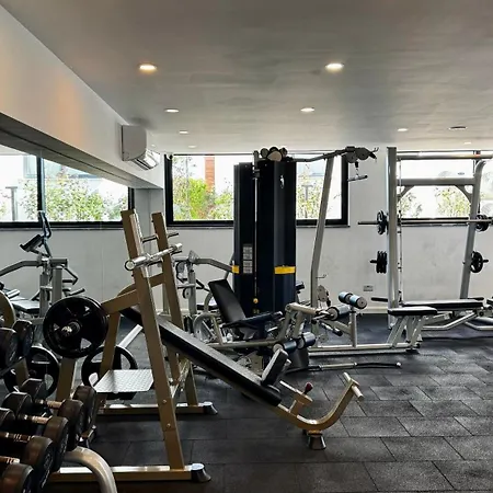 Mykonos Homes - Luxurioeses Penthouse Mit Rooftop Pool, Meerblick, Gym Apartman Kalogrea