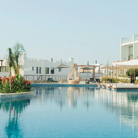 Mykonos Homes - Luxurioeses Penthouse Mit Rooftop Pool, Meerblick, Gym