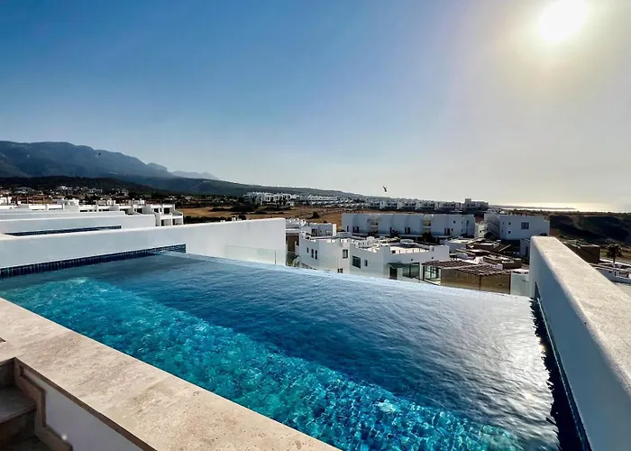 Mykonos Homes - Luxurioeses Penthouse Mit Rooftop Pool, Meerblick, Gym Kalogrea