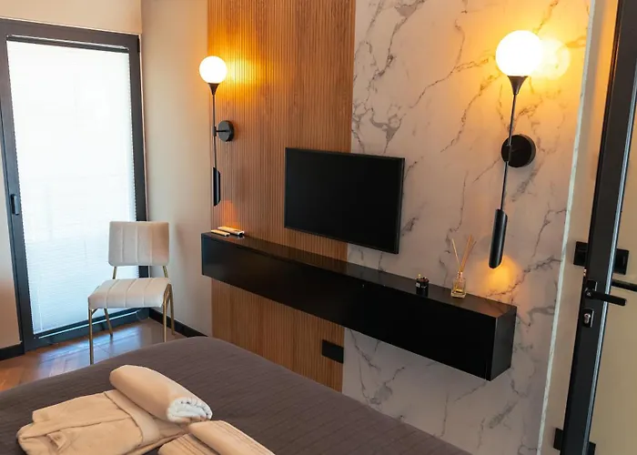 Mykonos Homes - Luxurioeses Penthouse Mit Rooftop Pool, Meerblick, Gym