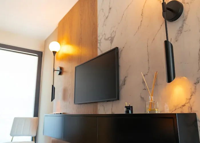 Mykonos Homes - Luxurioeses Penthouse Mit Rooftop Pool, Meerblick, Gym Lägenhet *